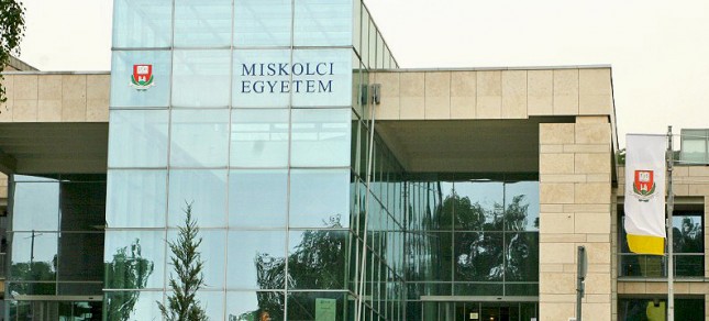 Megkezdődött a pótfelvételi eljárás: a Miskolci Egyetem államilag támogatott helyekre is vár jelentkezőket!