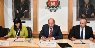 Oktatási együttműködési megállapodást írt alá a MaVíz és a Miskolci Egyetem