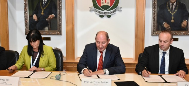Oktatási együttműködési megállapodást írt alá a MaVíz és a Miskolci Egyetem
