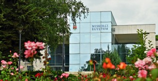 Hat éves rekordot döntött a Miskolci Egyetem